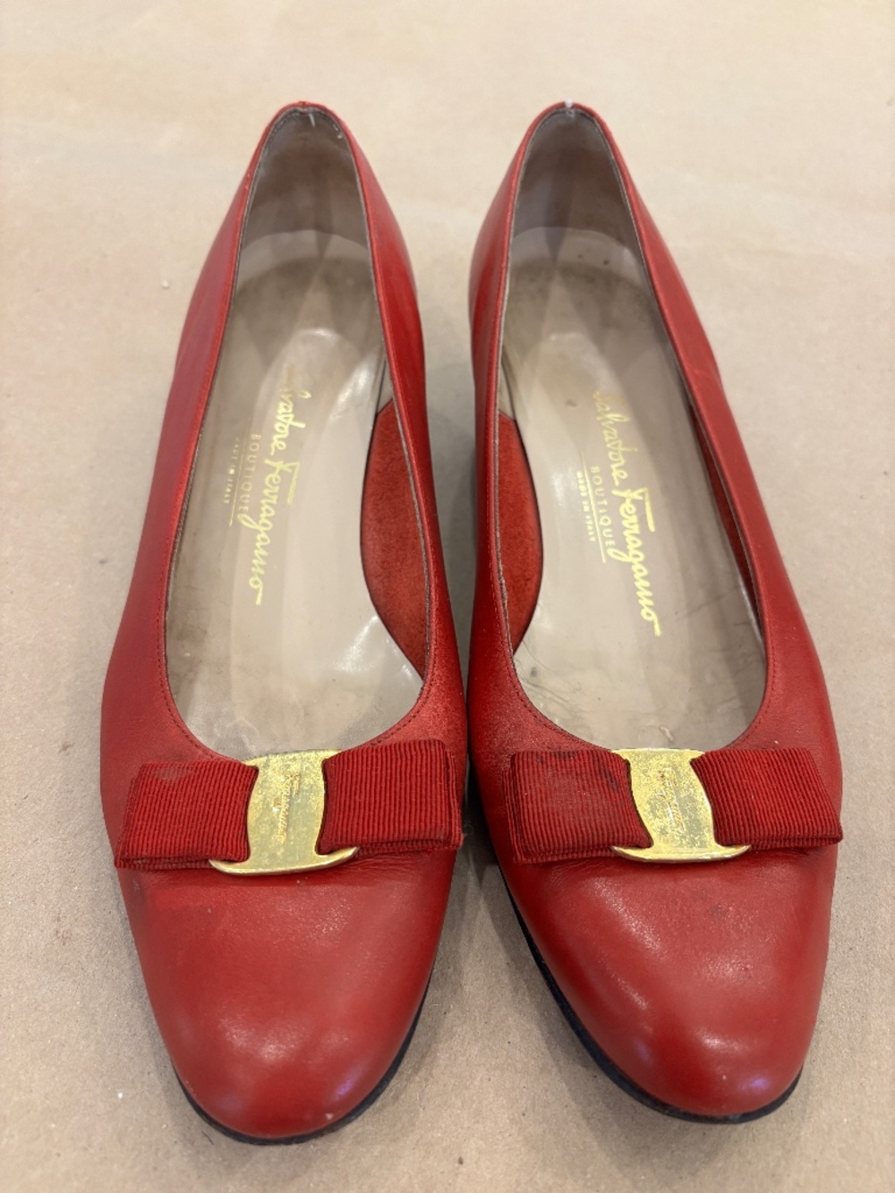 Red SALVATORE FERRAGAMO Boutique shoes made in Italy